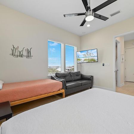 New Gulf Front With Game Room Family Friendly! Gulf Breeze Buitenkant foto