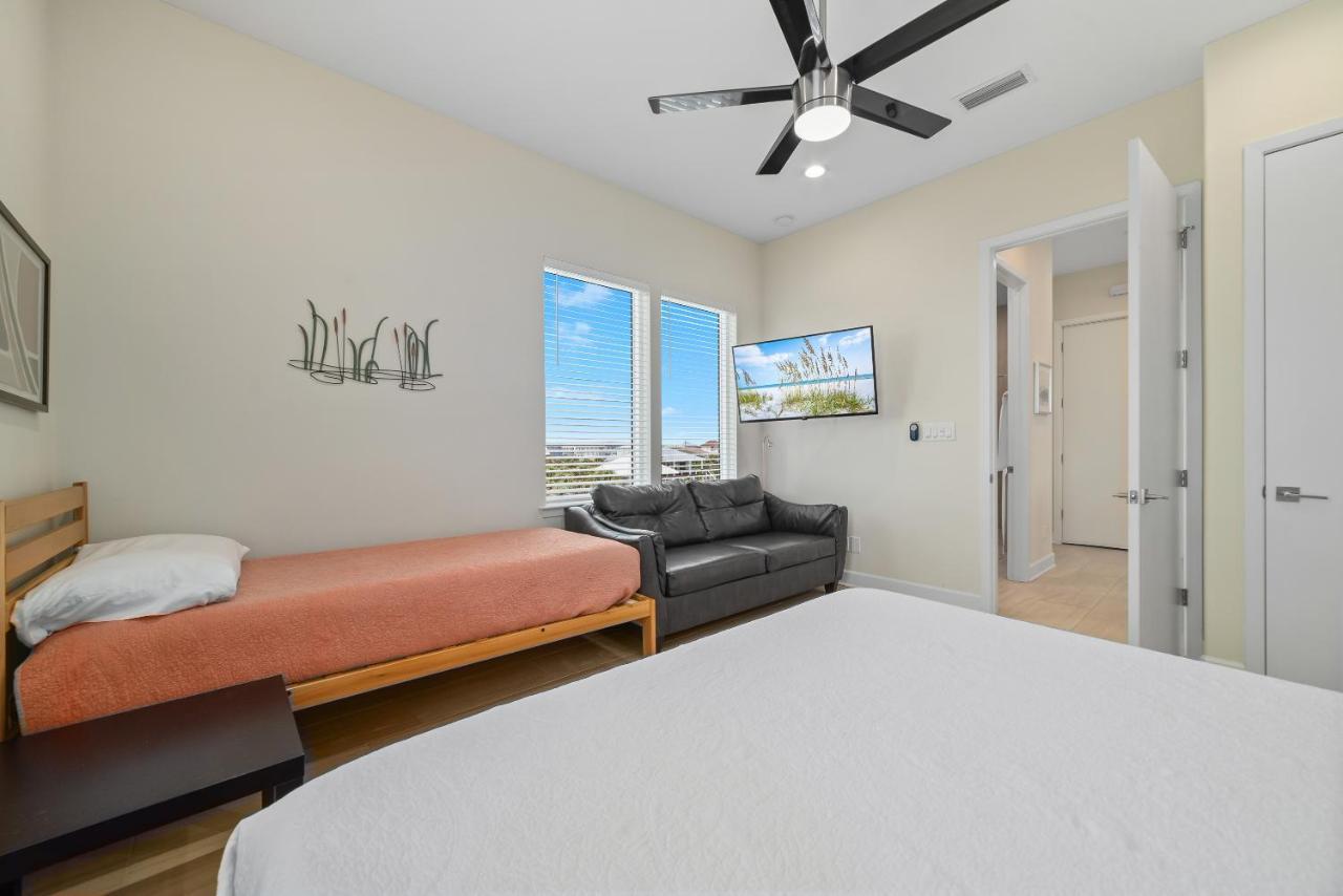 New Gulf Front With Game Room Family Friendly! Gulf Breeze Buitenkant foto
