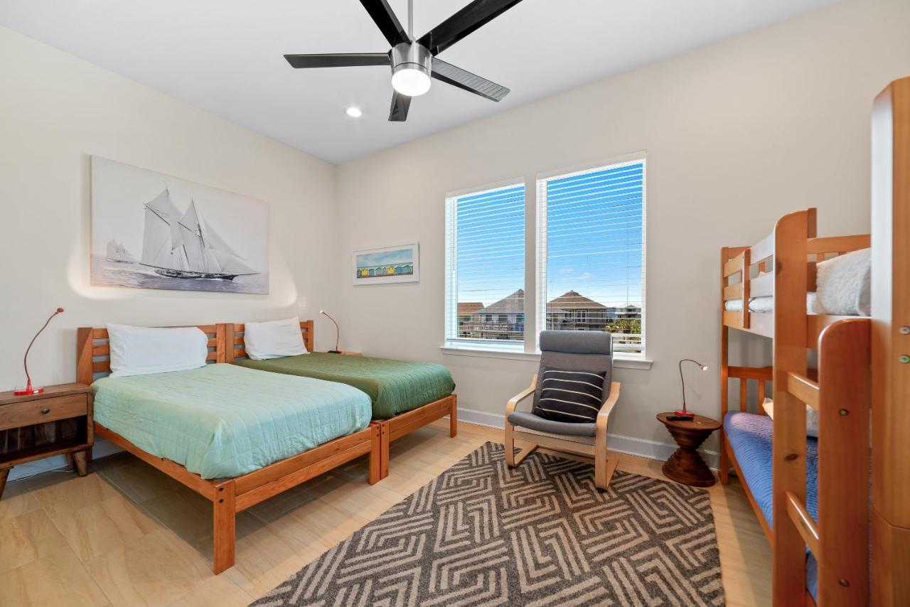 New Gulf Front With Game Room Family Friendly! Gulf Breeze Buitenkant foto